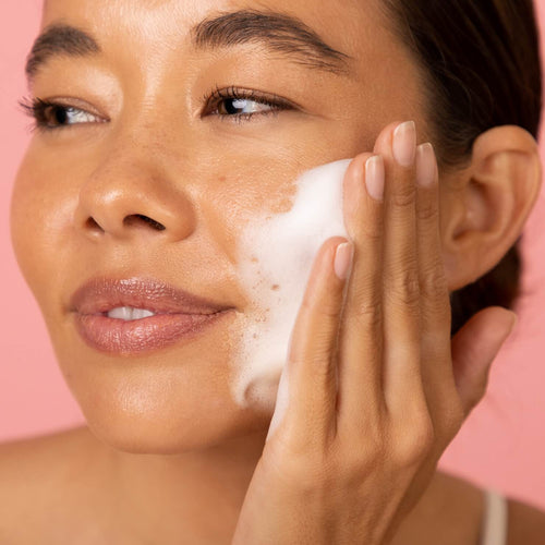 Lychee Clean Vitamin C Foaming Face Cleanser 